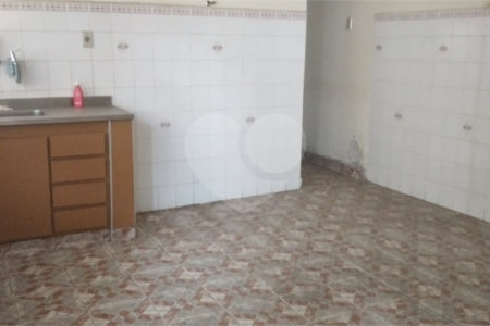 Sobrado à venda com 5 quartos em Jardim Japão, São Paulo, SP