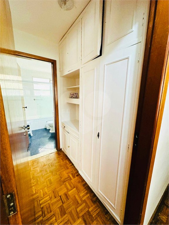 Apartamento à venda ou para alugar com 4 quartos, sendo 1 suíte, em Itaim Bibi, São Paulo, SP
