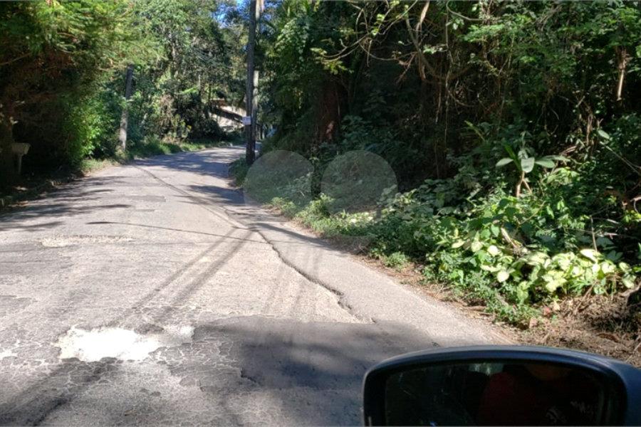 Terreno à venda no condomínio Alpes da Cantareira, Mairiporã - SP