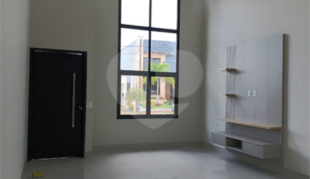 Casa à venda com 3 suítes no condomínio Lagos D Icaraí, Salto - SP