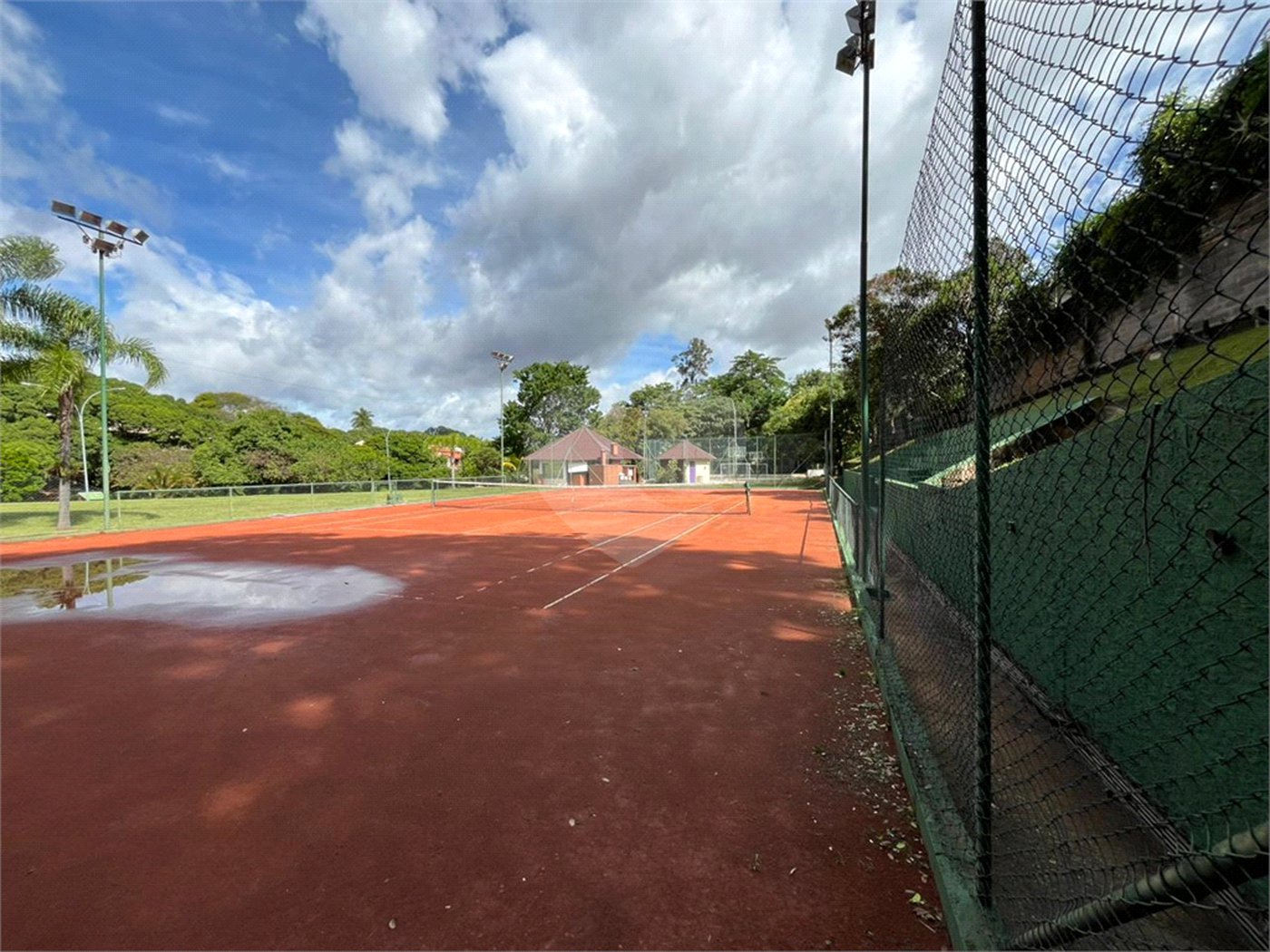 Terreno à venda no condomínio Rancho Dirce, Sorocaba - SP