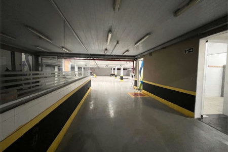 Prédio Corporativo em Santos | 4 Pavimentos | Galpão com Pé-Direito Duplo | Estrutura para +200 Pessoas | Compra Ou Locação
