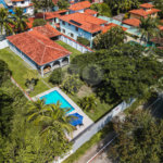 Casa à venda com 3 quartos, sendo 1 suíte,  em Manguinhos, Armação dos Búzios, RJ