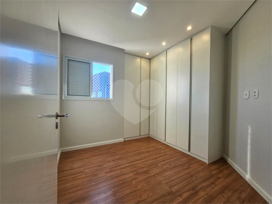 Apartamento à venda com 3 quartos, sendo 1 suíte, em Jardim Vera Cruz, Sorocaba, SP