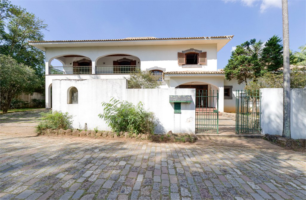 Casa à venda com 5 suítes no condomínio Chácara Flora, São Paulo - SP