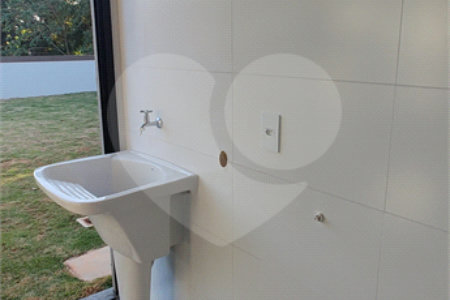 Casa à venda com 3 suítes no condomínio Reserva Ybyra, Atibaia - SP