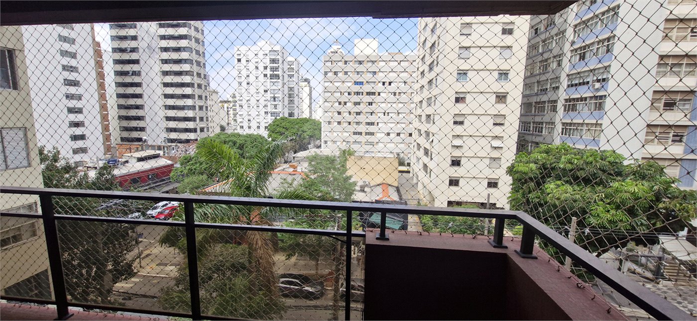 Apartamento à venda com 4 quartos, sendo 3 suítes, em Santa Cecília, São Paulo, SP