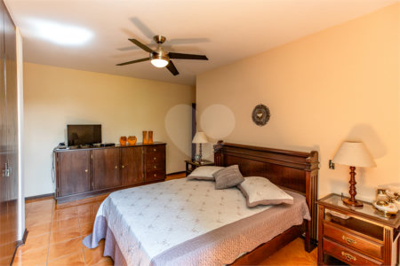 Casa de Vila à venda com 3 quartos, sendo 1 suíte, em Alto da Boa Vista, São Paulo, SP