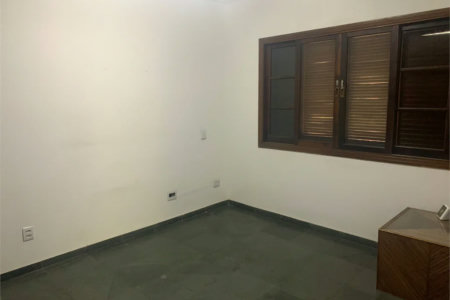 Casa à venda com 4 quartos, sendo 3 suítes, em Jardim Alvorada (zona Oeste), São Paulo, SP