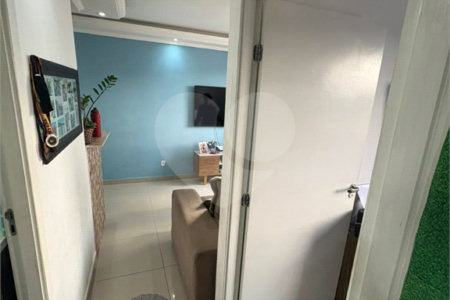 Apartamento à venda com 2 quartos em Parque Santa Rosa, Suzano, SP
