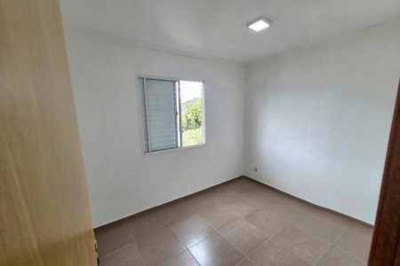 Apartamento à venda com 2 quartos em Jardim Ísis, Cotia - SP