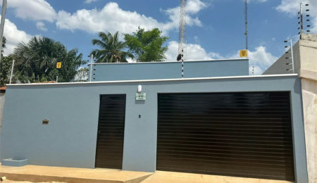 Casa à venda com 4 quartos, sendo 1 suíte,  em Bacaba, Balsas, MA