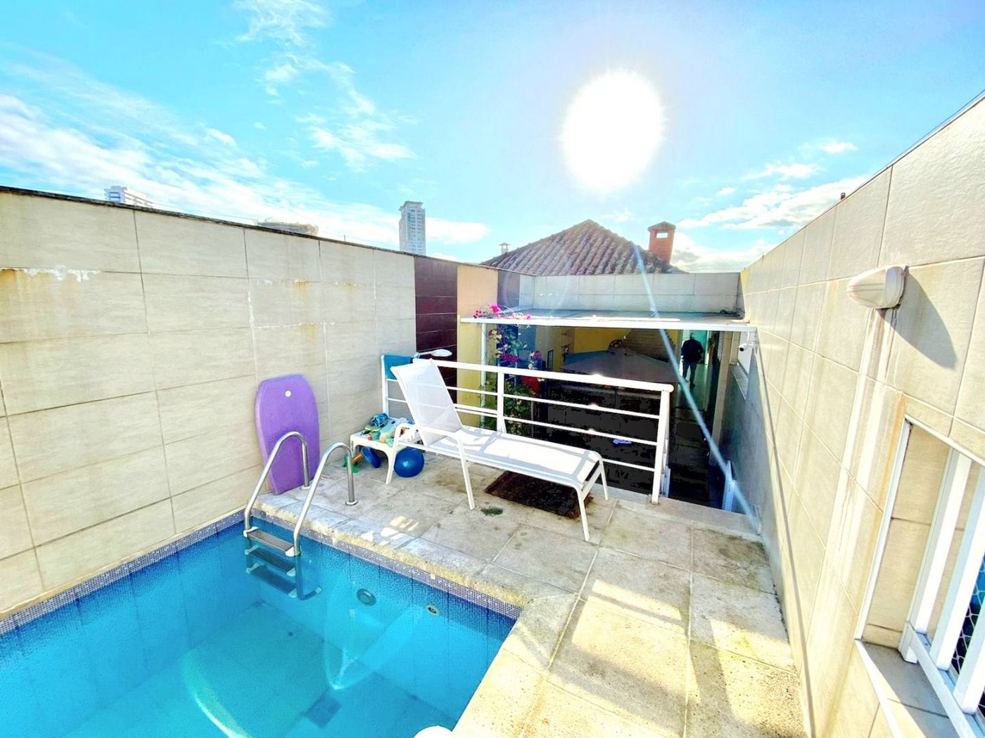 Casa com 3 dormitórios à venda, 272 m² por R$ 1.990.000,00 - Embaré - Santos/SP