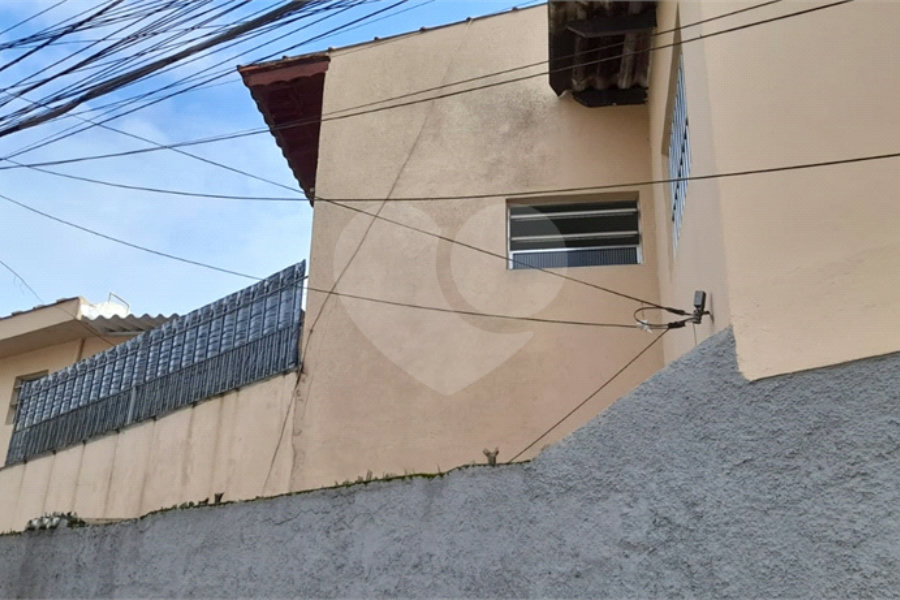 Sobrado à venda com 6 quartos em Jardim Quarto Centenário, Mauá, SP