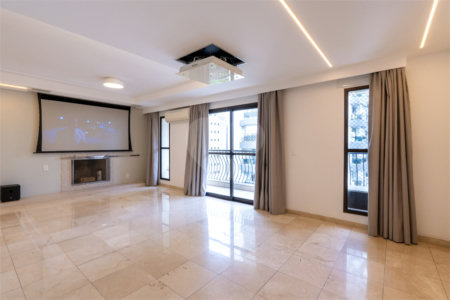 Apartamento à venda com 3 suítes em Vila Nova Conceição, São Paulo, SP