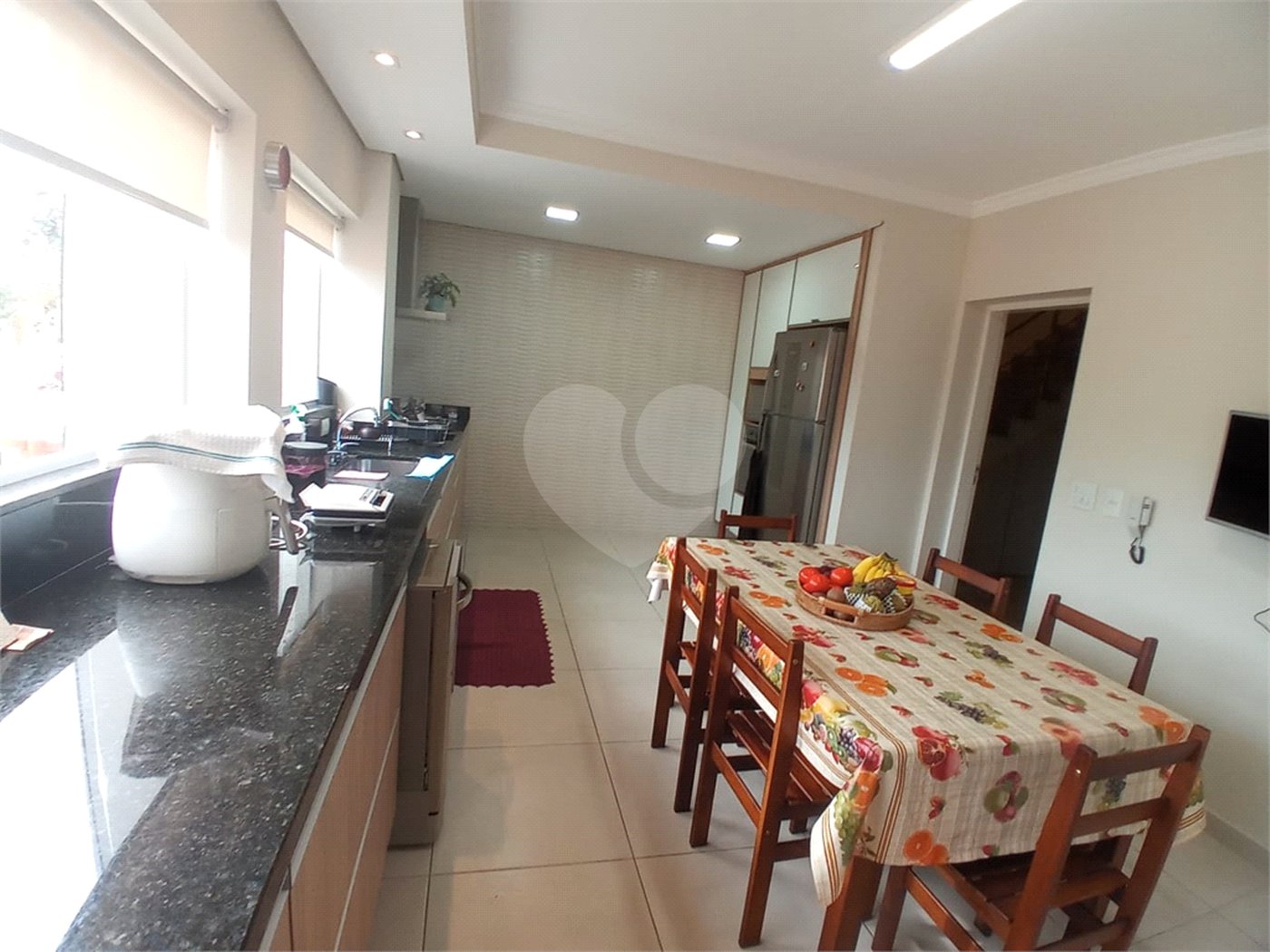 Casa Térrea à venda com 3 quartos, sendo 2 suítes, em Água Fria, São Paulo, SP