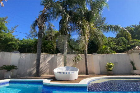 Casa à venda com 5 suítes em Marina, Armação dos Búzios, RJ