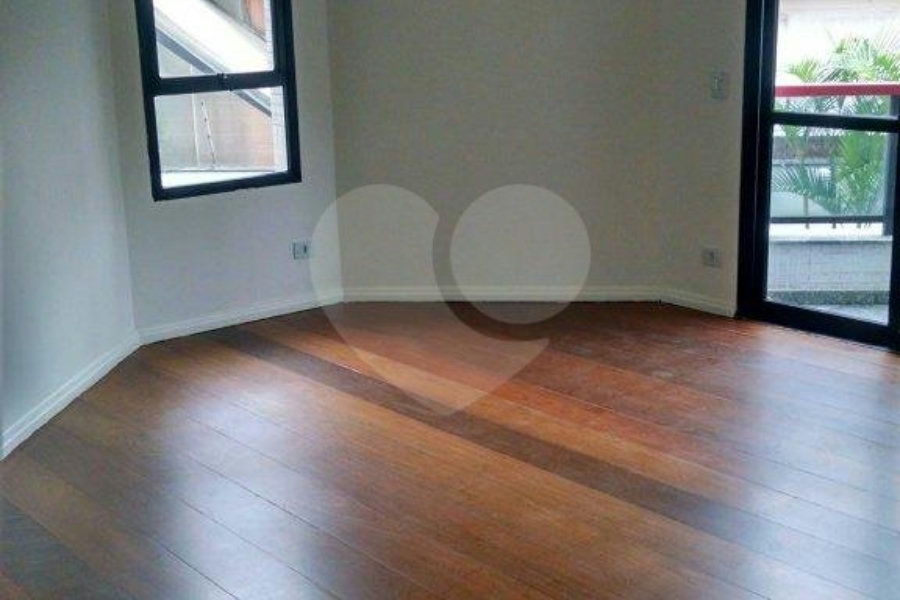Apartamento à venda com 3 quartos, sendo 1 suíte, em Santana, São Paulo, SP