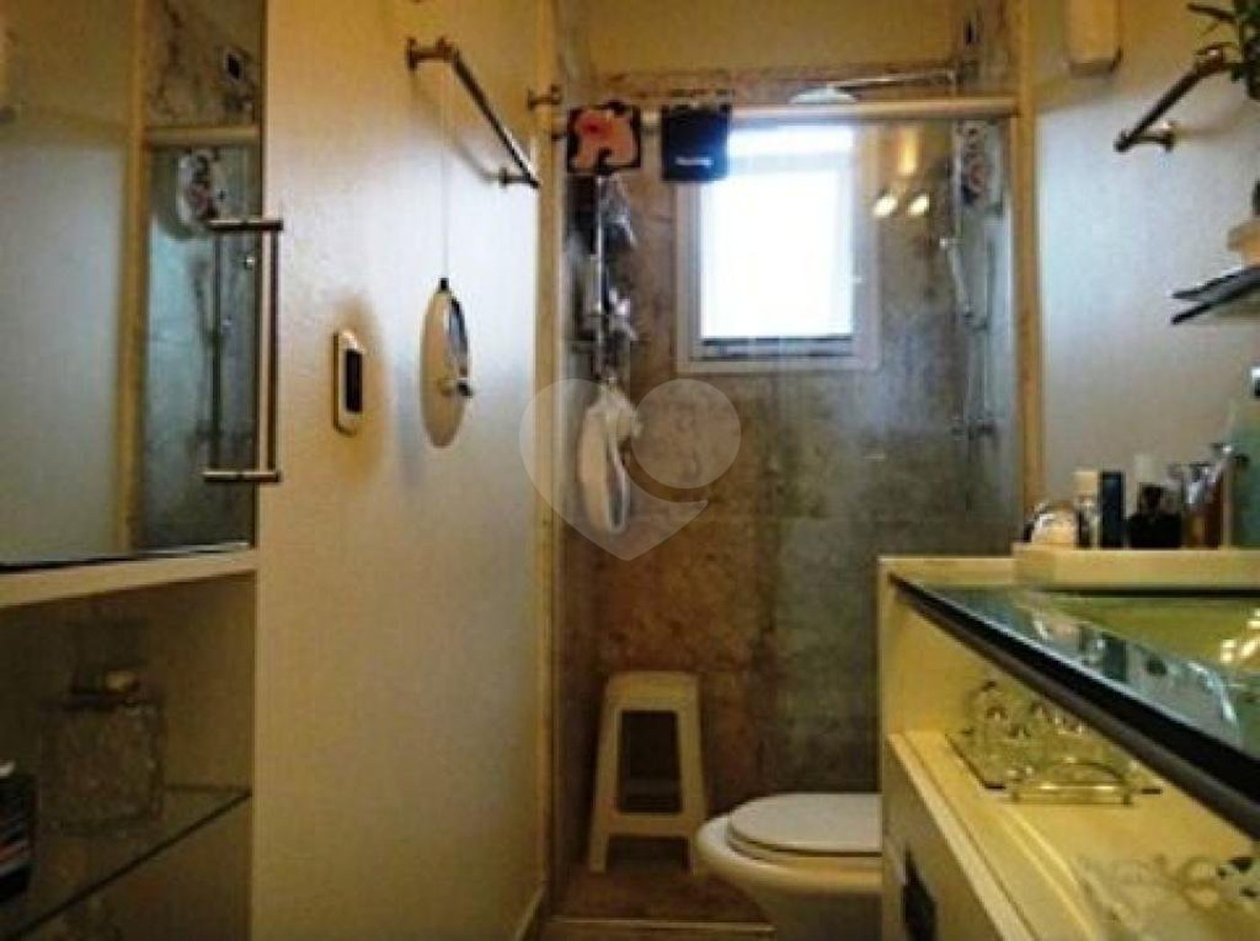 Casa à venda com 4 quartos, sendo 3 suítes, no condomínio Residencial Jardim Itatinga, São Paulo - SP