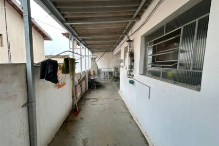 Sobrado à venda com 6 quartos, sendo 1 suíte,  em Vila do Encontro, São Paulo, SP