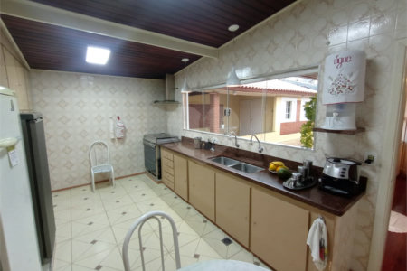Casa à venda com 4 quartos, sendo 3 suítes,  no Centro, Itapetininga, SP