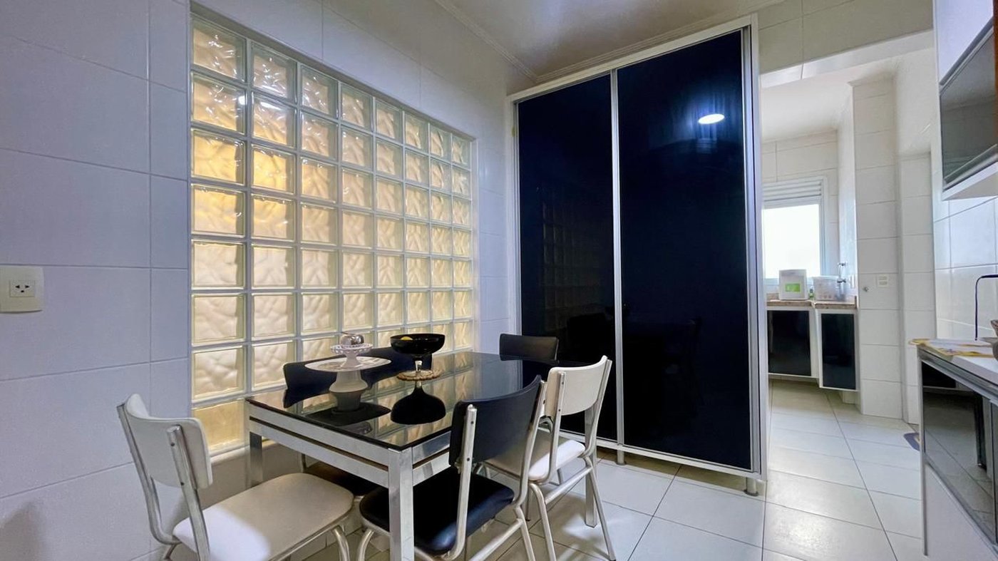 Apartamento com 4 dormitórios à venda, 217 m² por R$ 2.700.000,00 - Gonzaga - Santos/SP