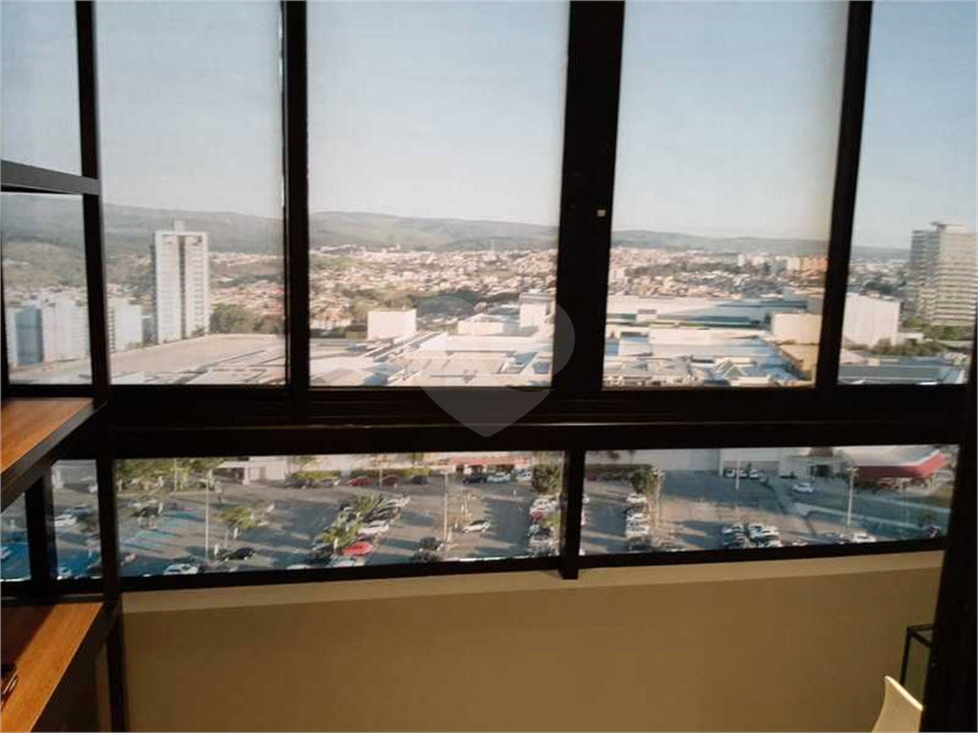 Apartamento à venda com 3 suítes em Parque Campolim, Sorocaba, SP