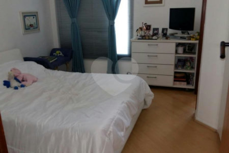 Apartamento à venda com 3 quartos, sendo 2 suítes, em Jardim Parque Morumbi, São Paulo, SP