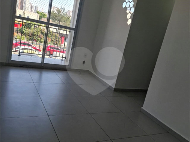 Apartamento à venda com 2 quartos em Vila Maria, São Paulo, SP