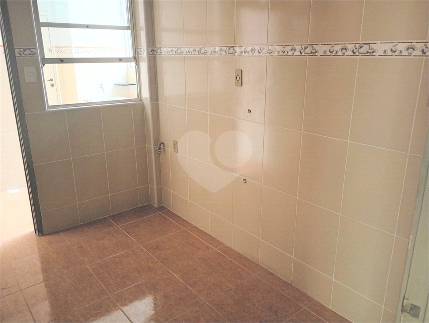Apartamento à venda com 3 quartos, sendo 1 suíte, em Laranjeiras, Rio de Janeiro, RJ