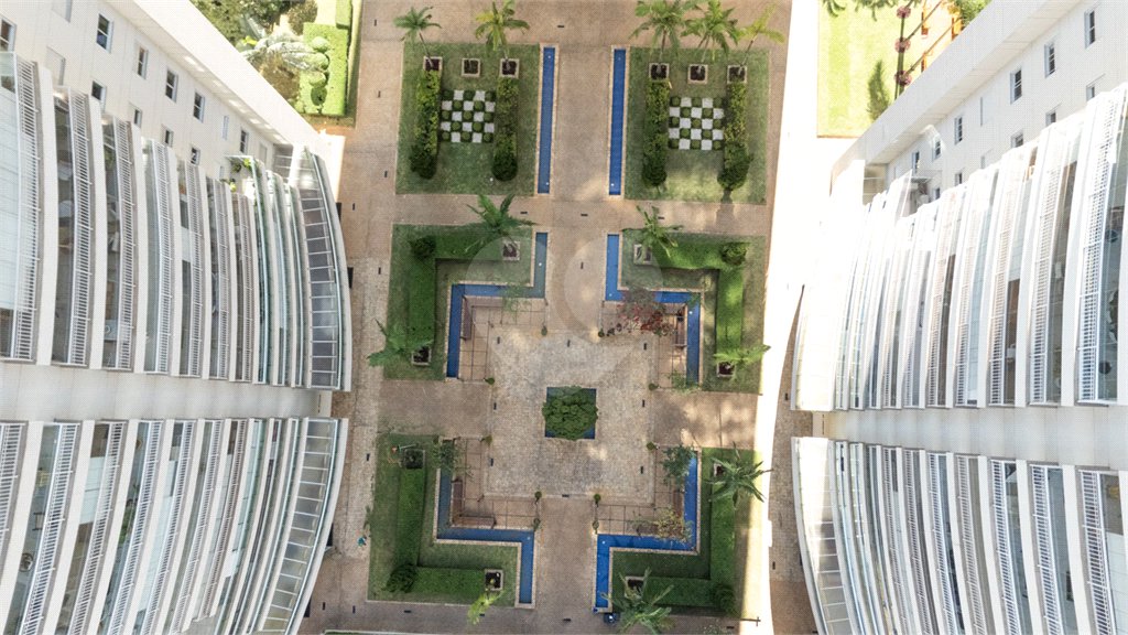 Apartamento à venda com 4 quartos, sendo 3 suítes,  em Vila Romana, São Paulo, SP