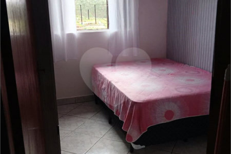 Casa à venda com 4 quartos, sendo 1 suíte,  no Centro, Salesópolis, SP