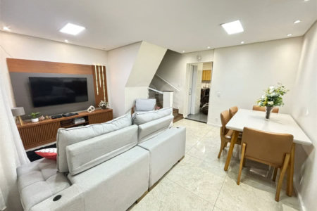 Sobrado à venda com 2 quartos em Vila Gustavo, São Paulo, SP