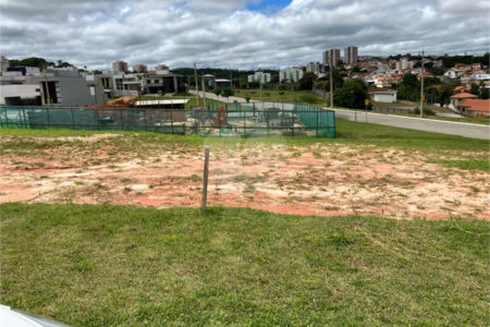 Terreno à venda no condomínio Bougainville, Sorocaba - SP