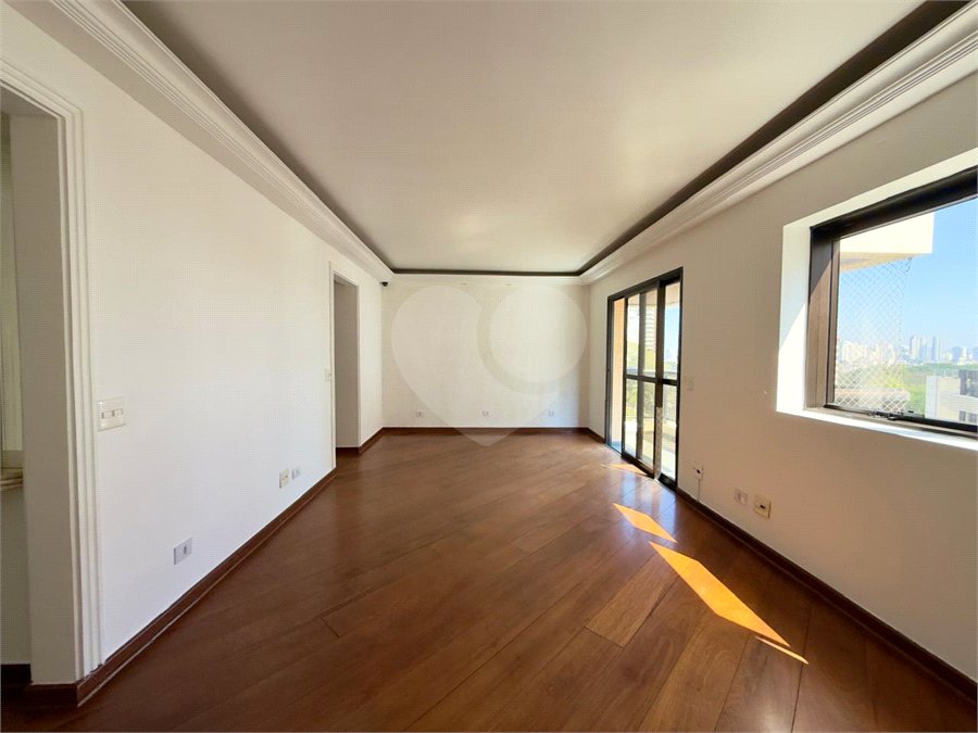 Apartamento à venda com 4 quartos, sendo 2 suítes, em Santana, São Paulo, SP