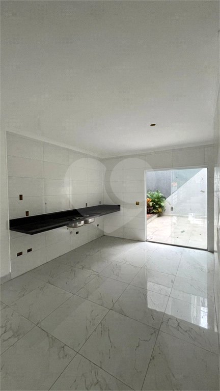 Casa à venda com 3 quartos, sendo 1 suíte,  em Vila Canero, São Paulo, SP