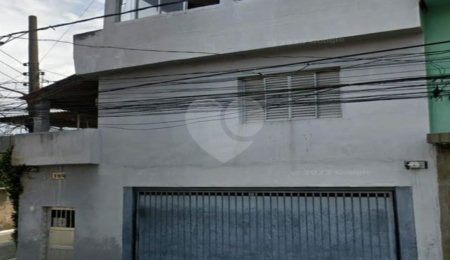 Sobrado 4 dormitórios na Vila Domitila