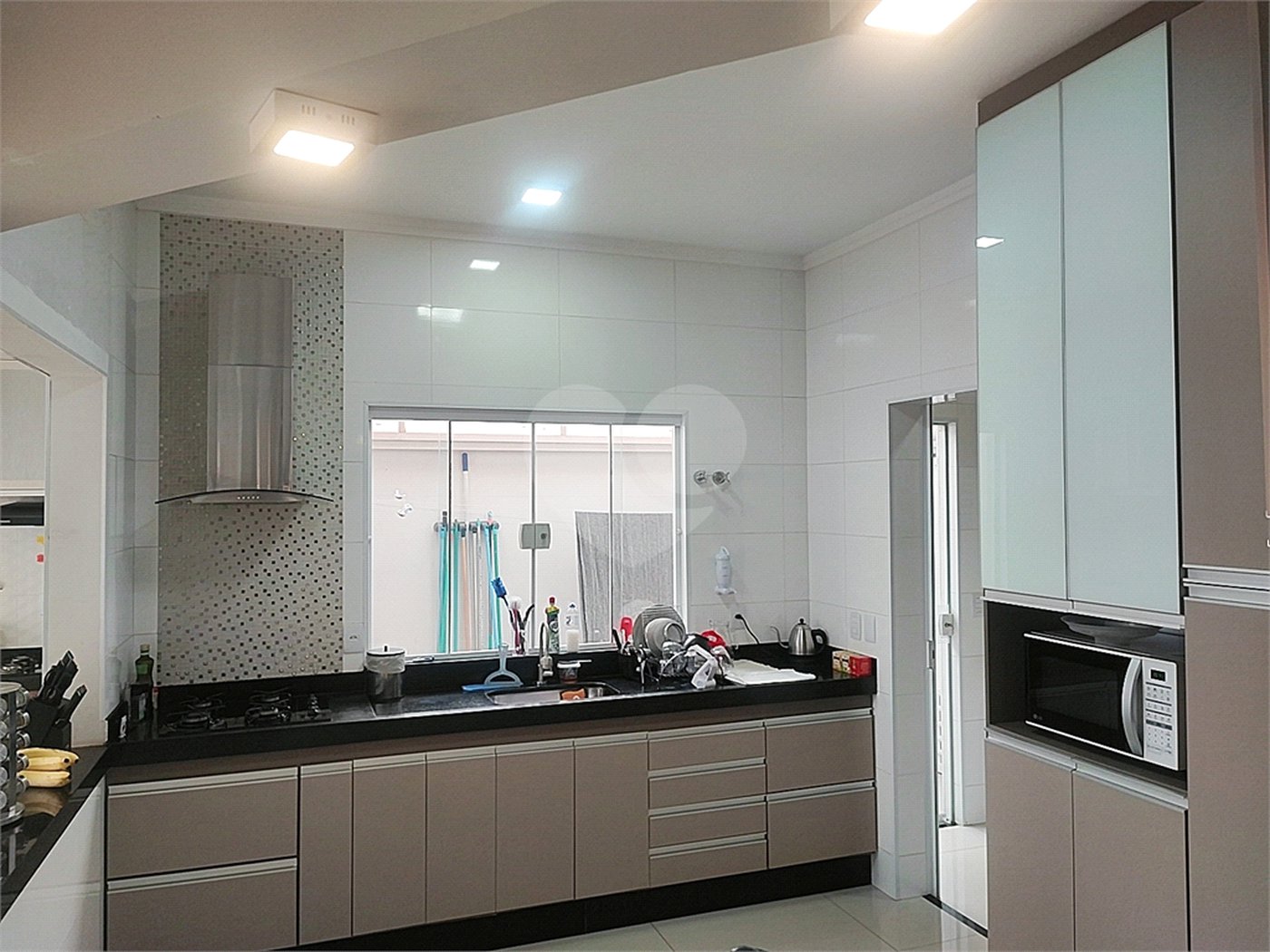 Casa à venda com 3 suítes em Jardim dos Flamboyants, Araraquara, SP