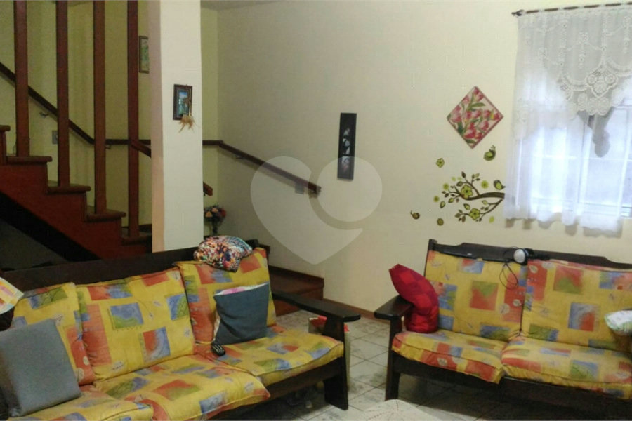 Casa à venda com 3 quartos, sendo 1 suíte,  em Jundiaizinho (terra Preta), Mairiporã, SP