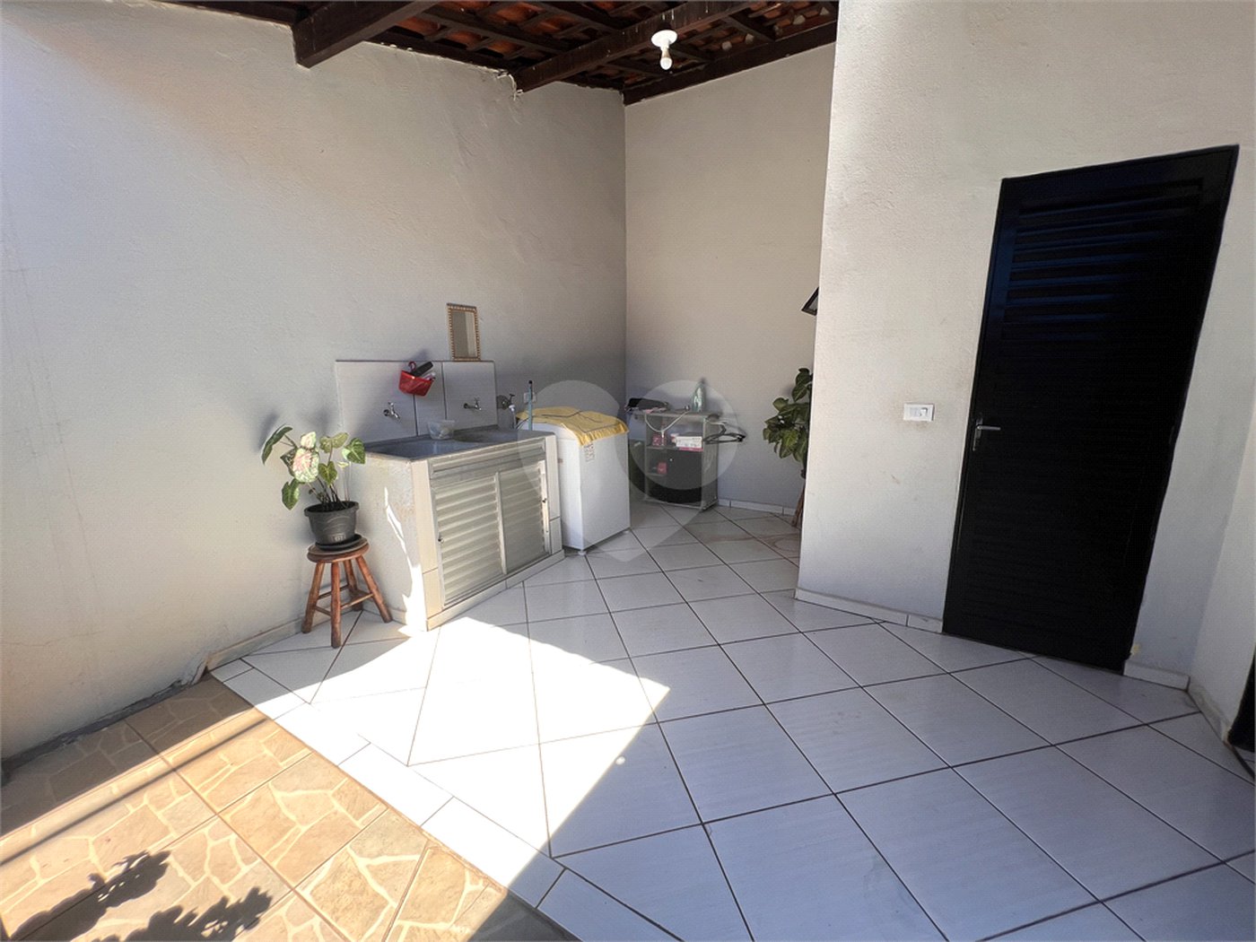 Casa à venda com 3 quartos, sendo 1 suíte, em Jardim Angelica, Três Lagoas, MS