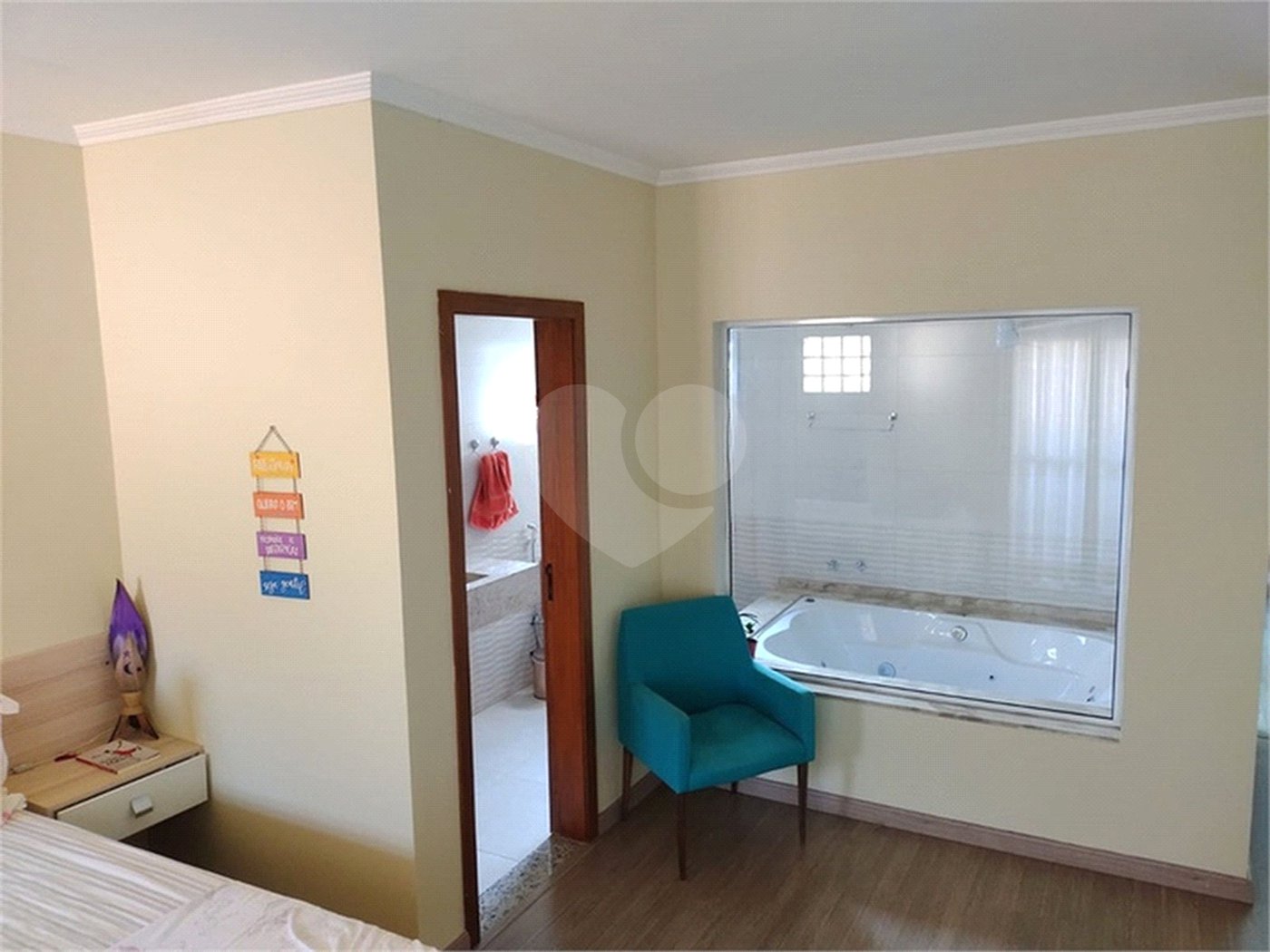 Sobrado à venda com 3 quartos, sendo 1 suíte, em Vila Laís, São Paulo, SP