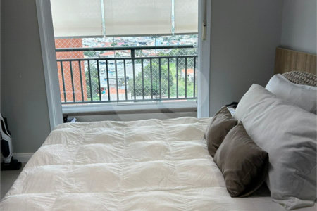 Apartamento à venda com 3 quartos, sendo 1 suíte, em Vila Scarpelli, Santo André, SP