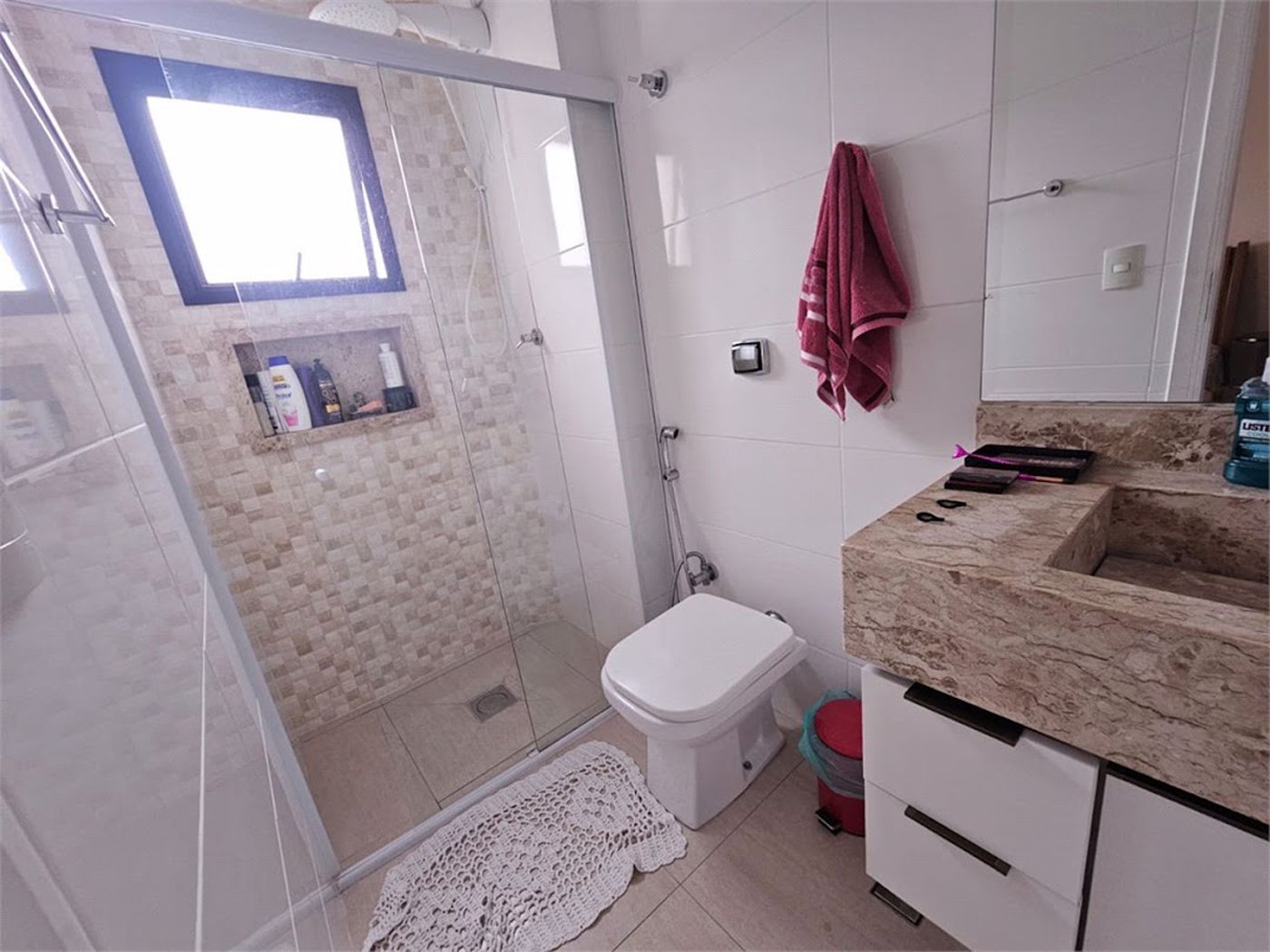 Apartamento com 3 dormitórios à venda, 94 m² por R$ 575.000,00 - Jardim Las Palmas - Guarujá/SP