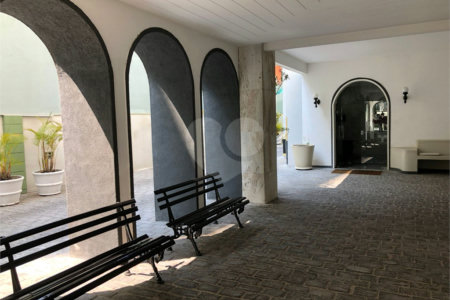 Apartamento à venda com 3 quartos, sendo 1 suíte, em Jardim Paulista, São Paulo, SP