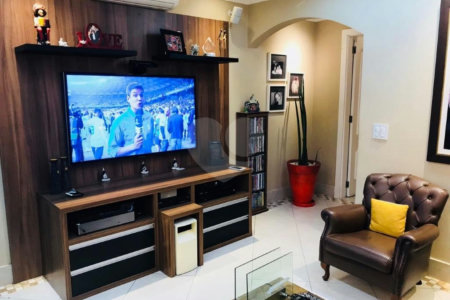Apartamento à venda com 2 quartos em Vila Alexandria, São Paulo, SP