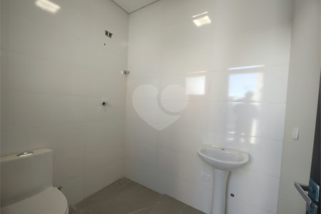 Casa à venda com 3 suítes no condomínio Terras de São Francisco, Sorocaba - SP