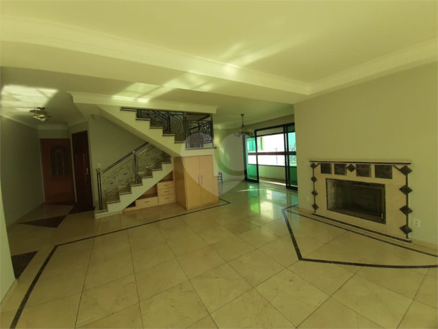 Apartamento à venda com 10 quartos, sendo 6 suítes,  em Santana, São Paulo, SP