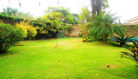 Sobrado à venda com 4 suítes em Jardim Cordeiro, São Paulo, SP