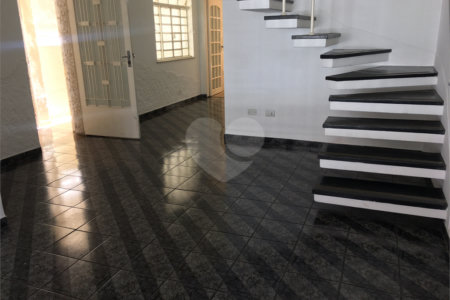 Casa à venda com 3 quartos, sendo 1 suíte, em Jardim São Paulo(zona Norte), São Paulo, SP