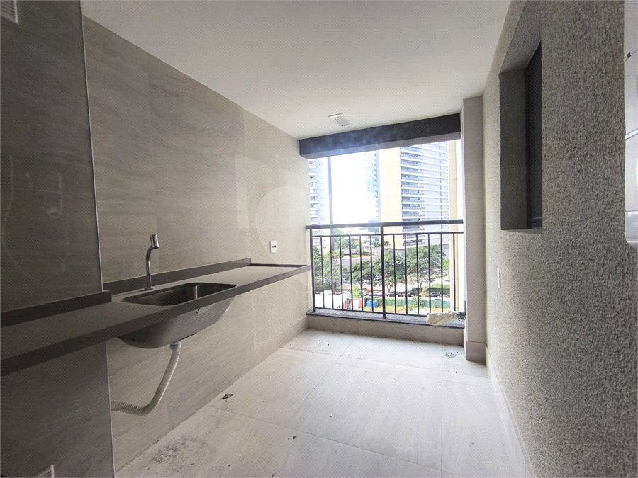 Apartamento à venda ou para alugar com 3 suítes em Água Branca, São Paulo, SP